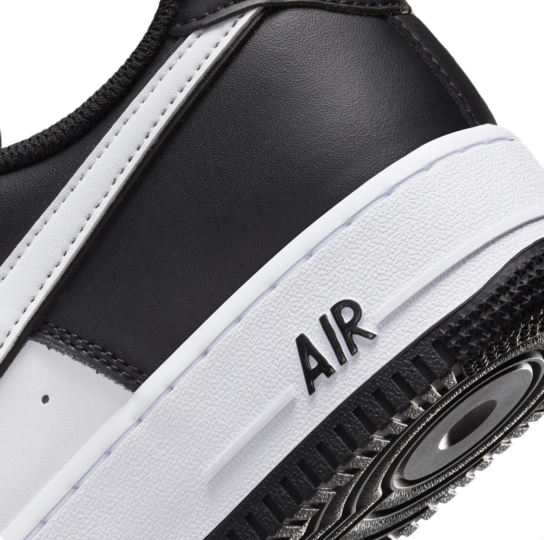 Nike Air Force 1 Low Sneakers - Black & White