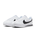 Nike Low-Top Sneakers - White & Black