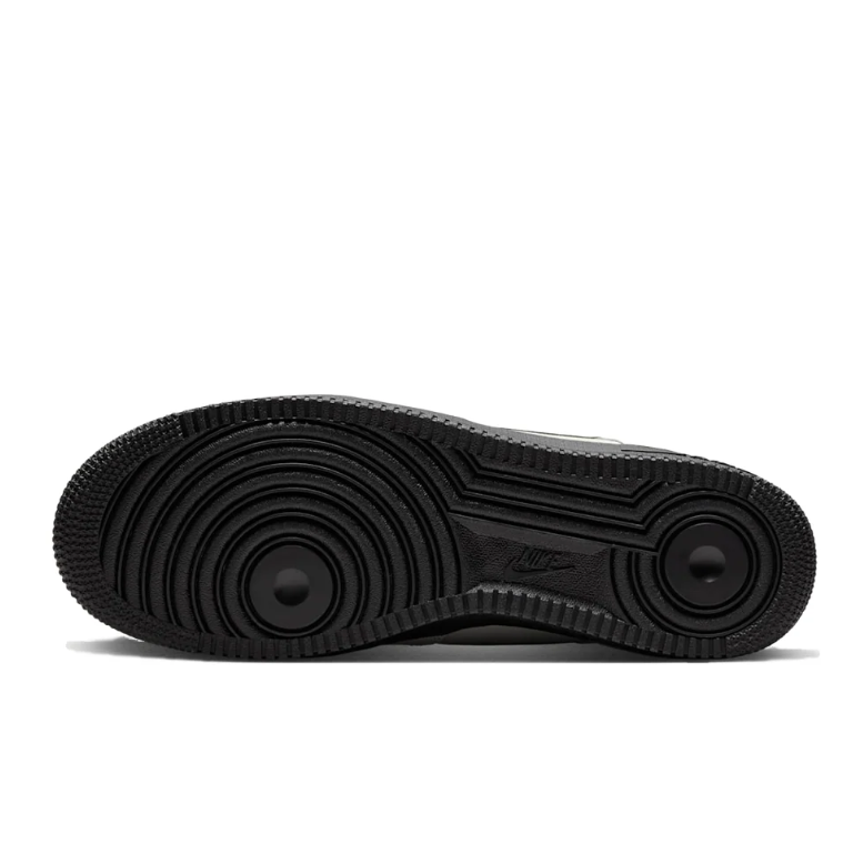 Nike Air Force 1 Sneakers - Light Grey & Black Sole